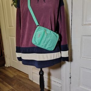 Baggallini 3 IN 1 Green Crossbody/ Belt Purse